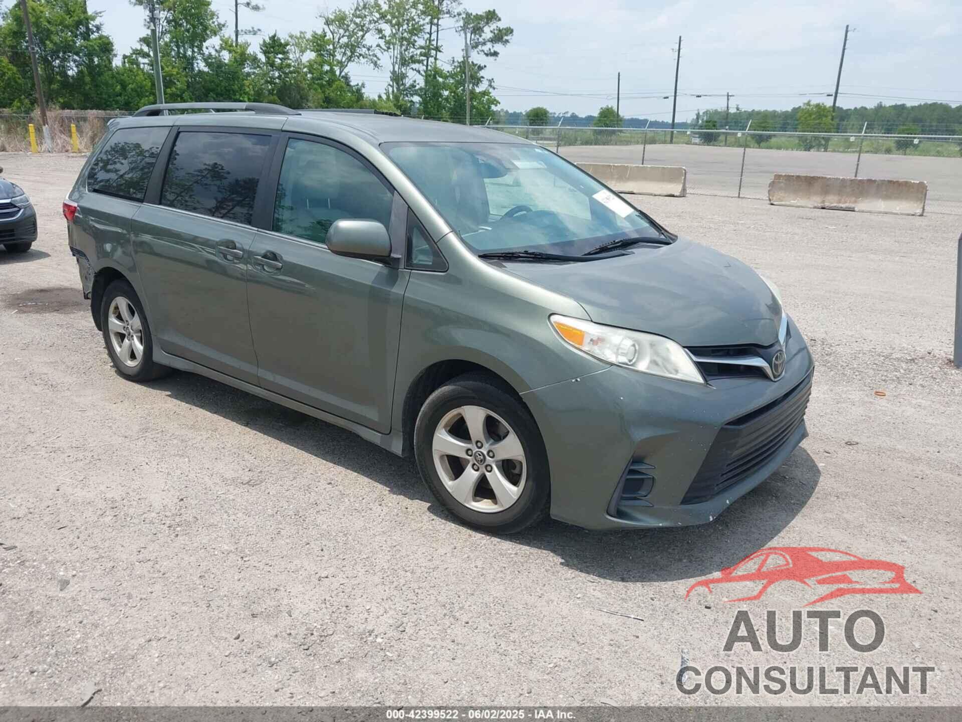 TOYOTA SIENNA 2018 - 5TDKZ3DC0JS906393