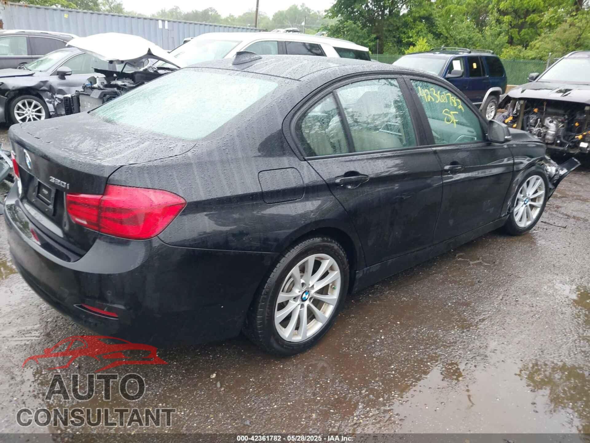 BMW 320I 2017 - WBA8A3C34HK692333