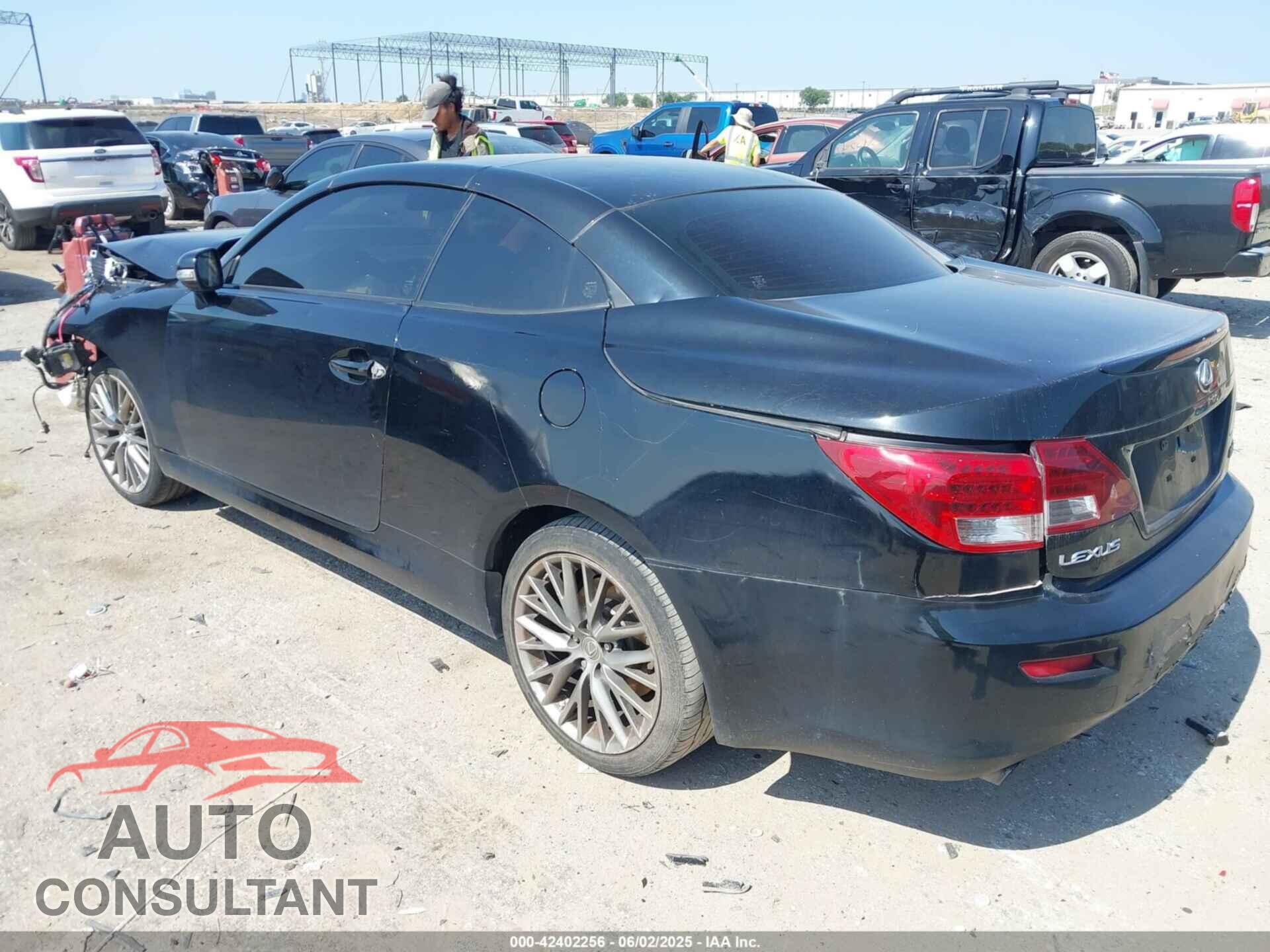 LEXUS IS 250C 2010 - JTHFF2C27A2508603