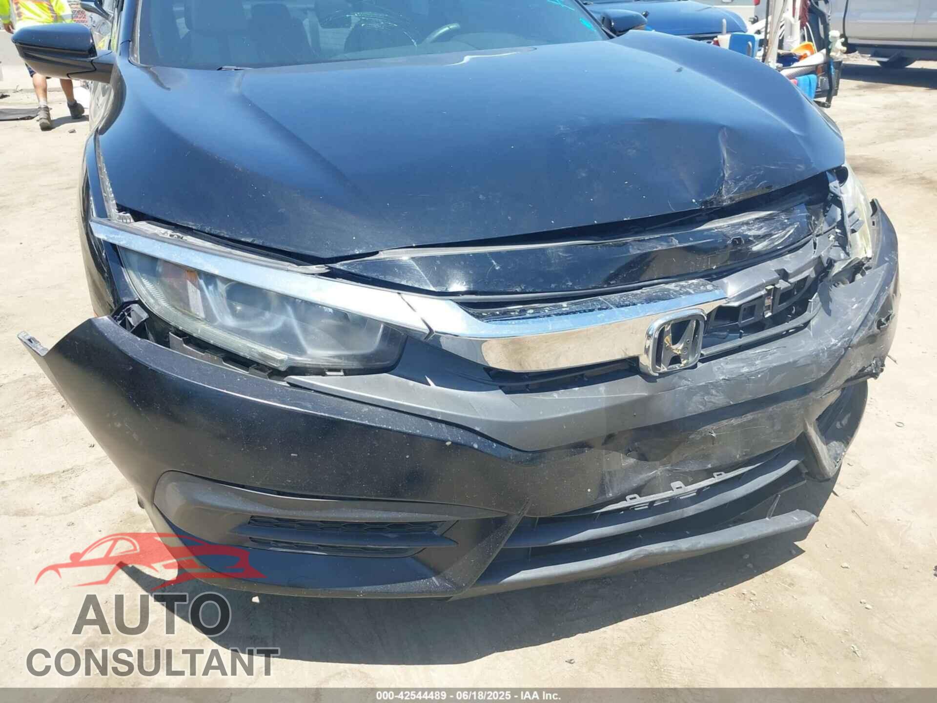HONDA CIVIC 2016 - 2HGFC4B56GH311053