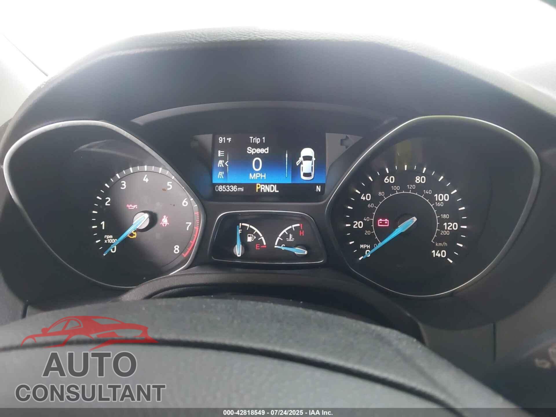FORD FOCUS 2017 - 1FADP3F23HL323000