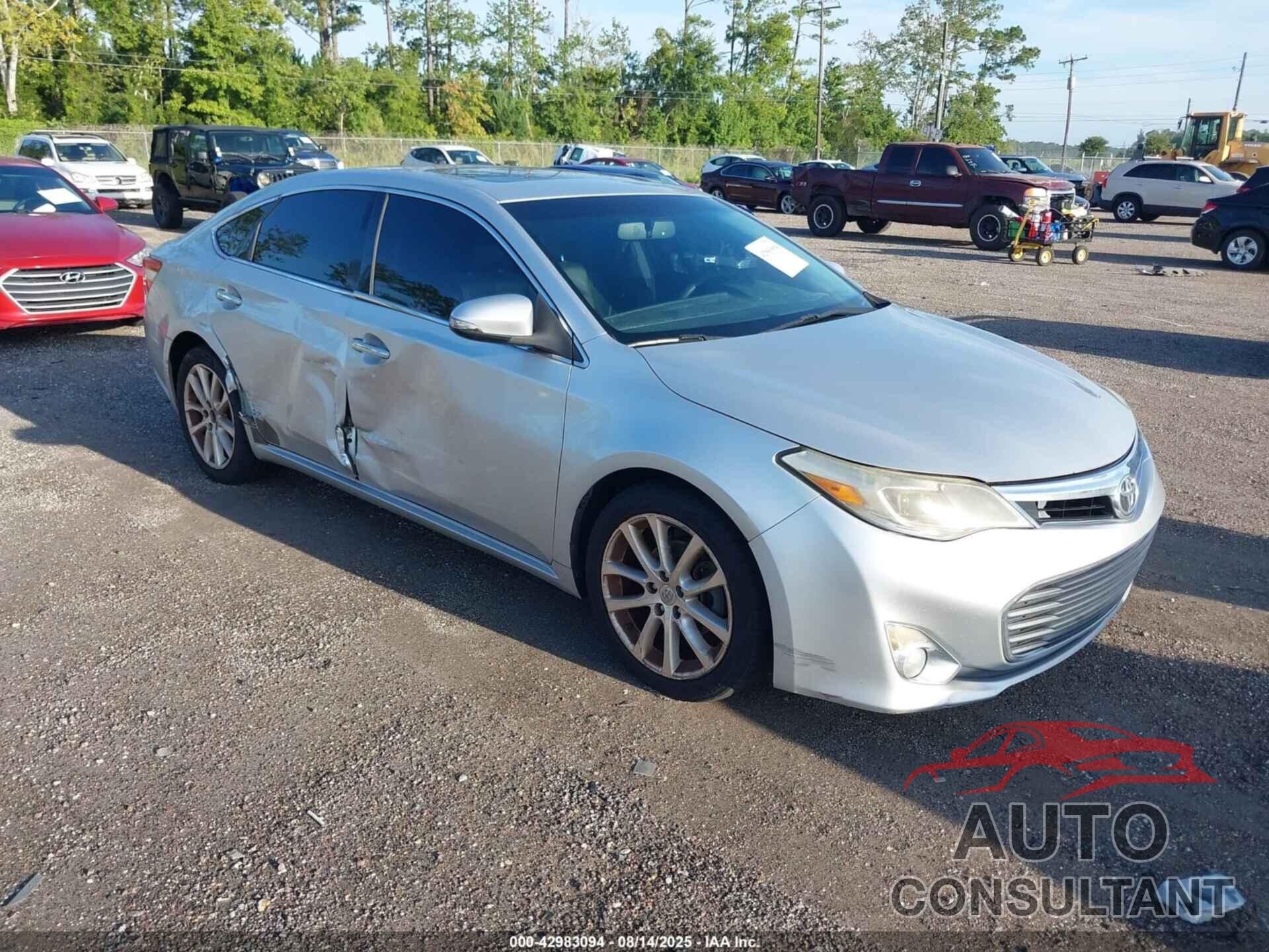 TOYOTA AVALON 2013 - 4T1BK1EB8DU004617