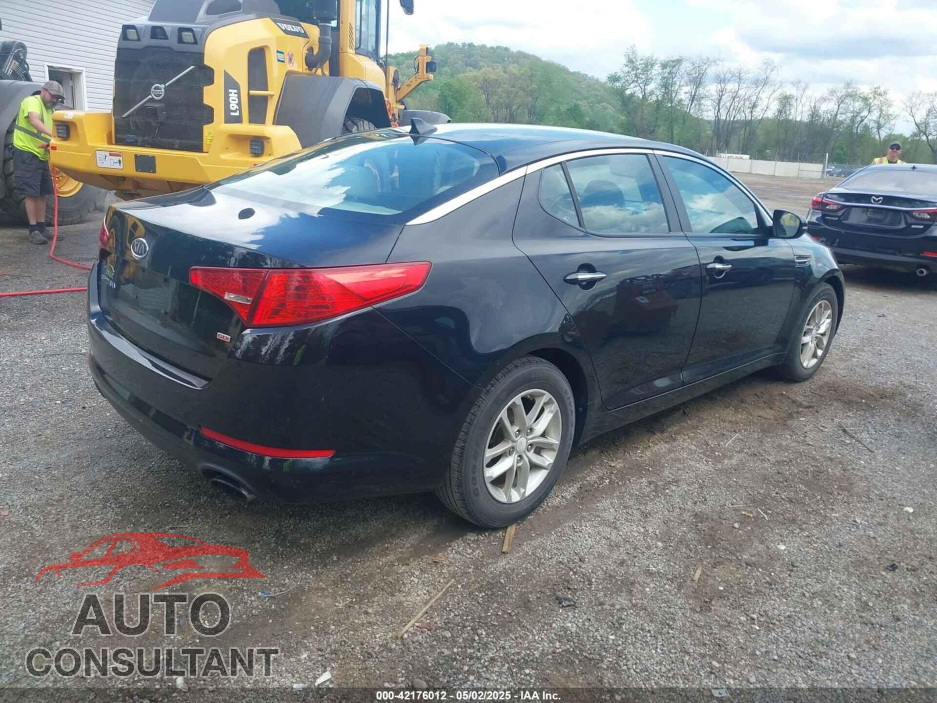 KIA OPTIMA 2012 - KNAGM4A73C5287487