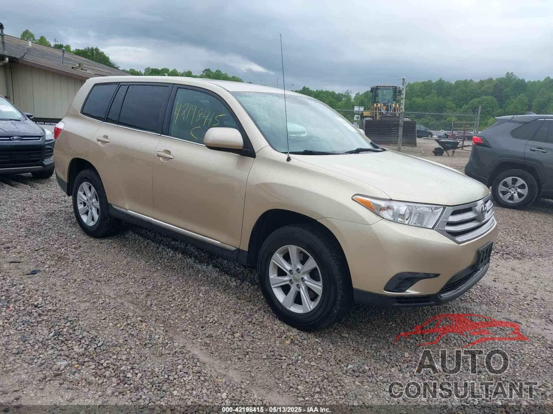 TOYOTA HIGHLANDER 2012 - 5TDBK3EH6CS141062