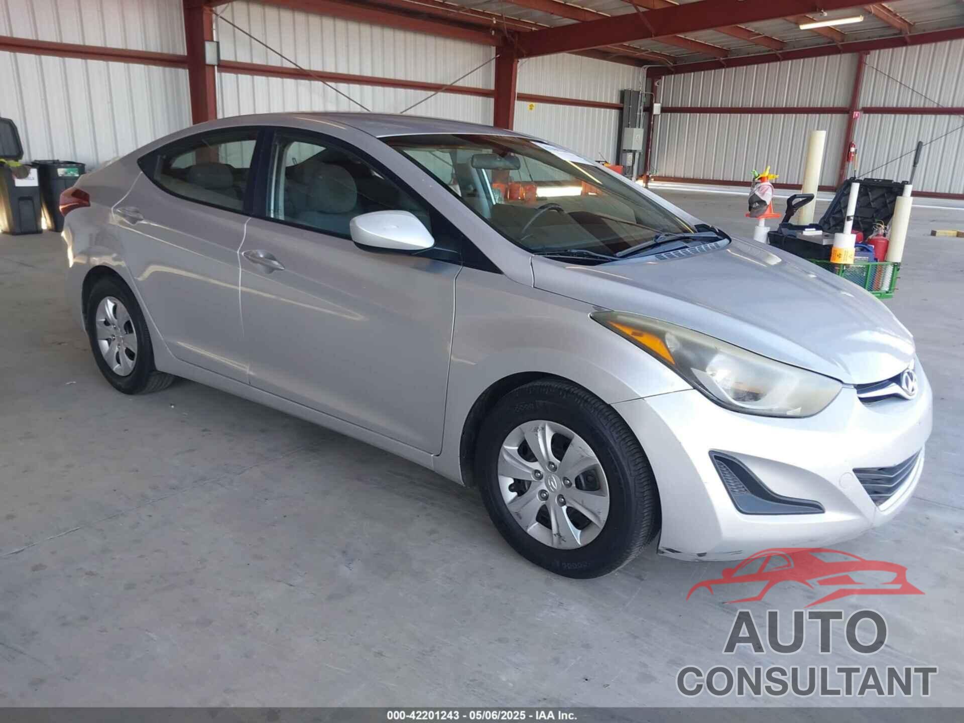 HYUNDAI ELANTRA 2016 - 5NPDH4AE2GH663613