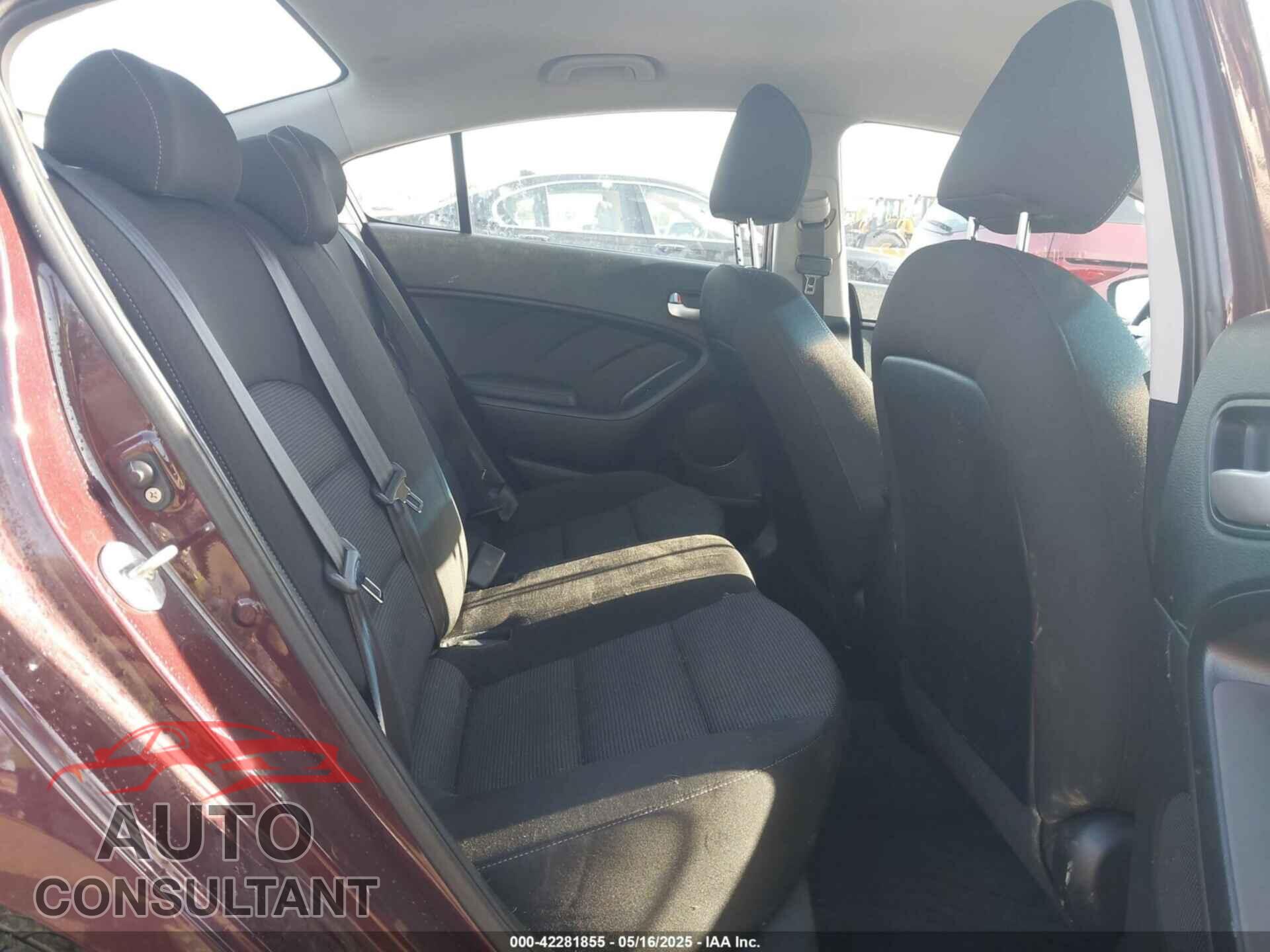 KIA FORTE 2017 - 3KPFK4A78HE050199