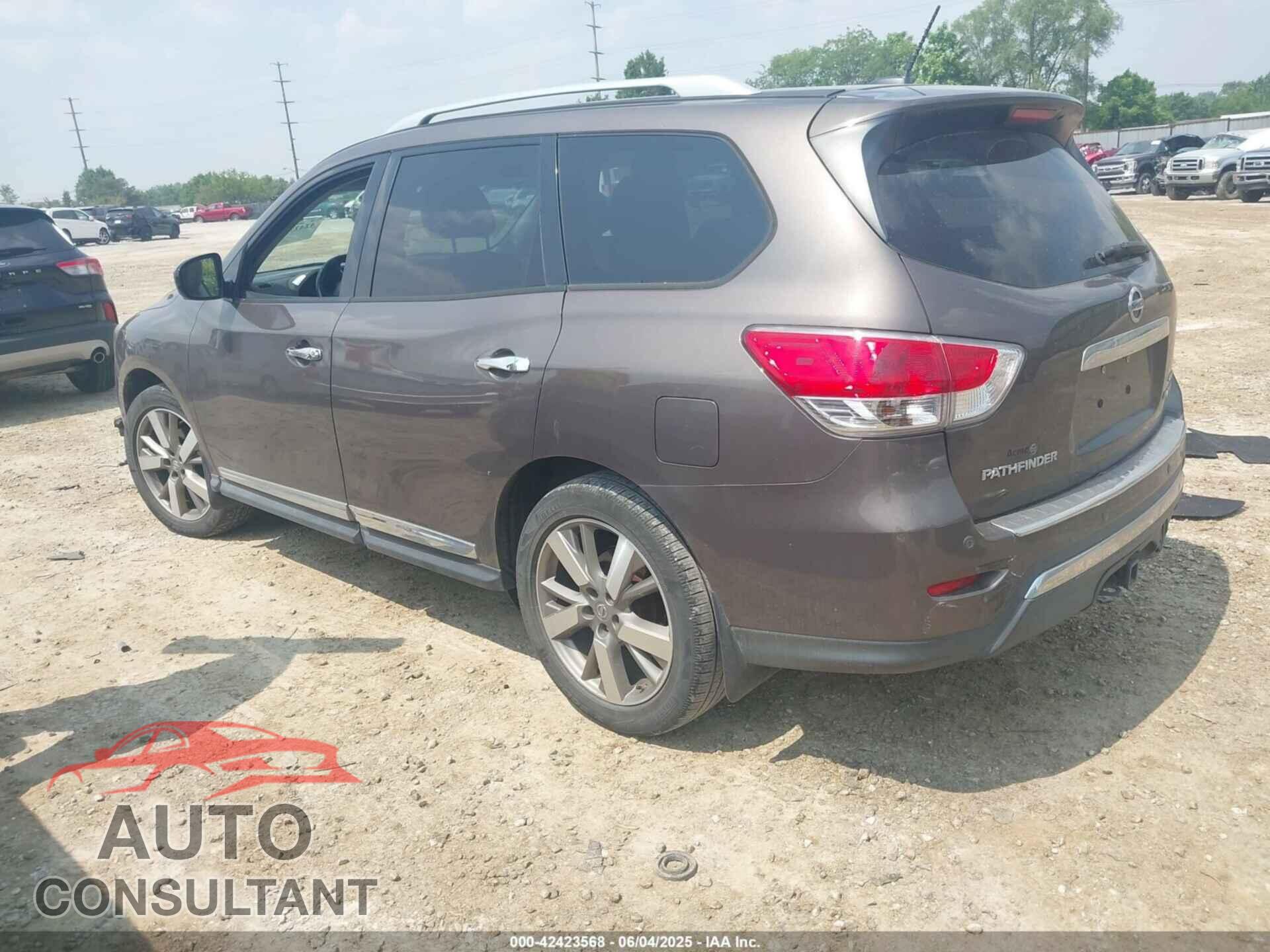 NISSAN PATHFINDER 2015 - 5N1AR2MMXFC603494