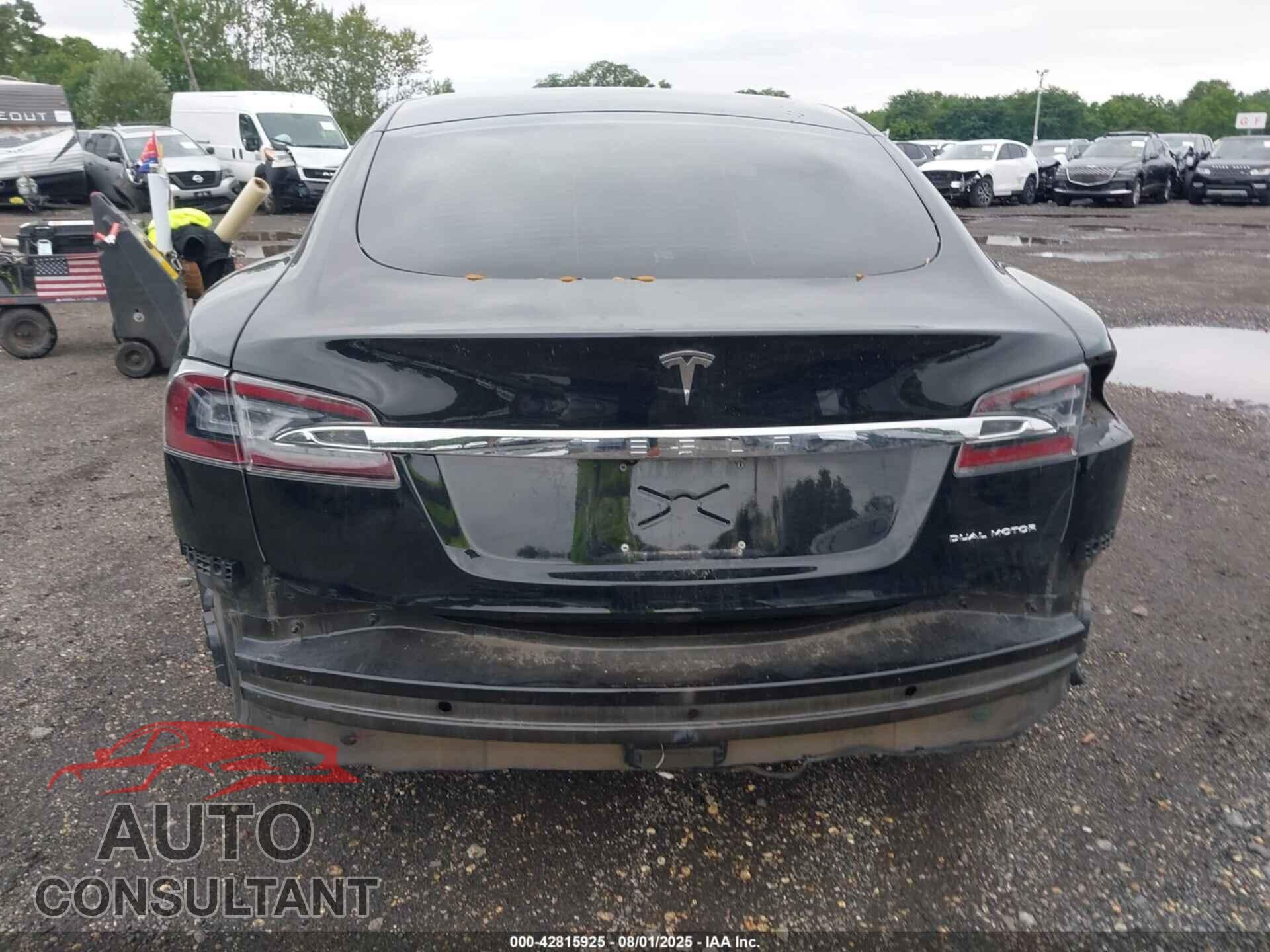 TESLA MODEL S 2020 - 5YJSA1E29LF399809