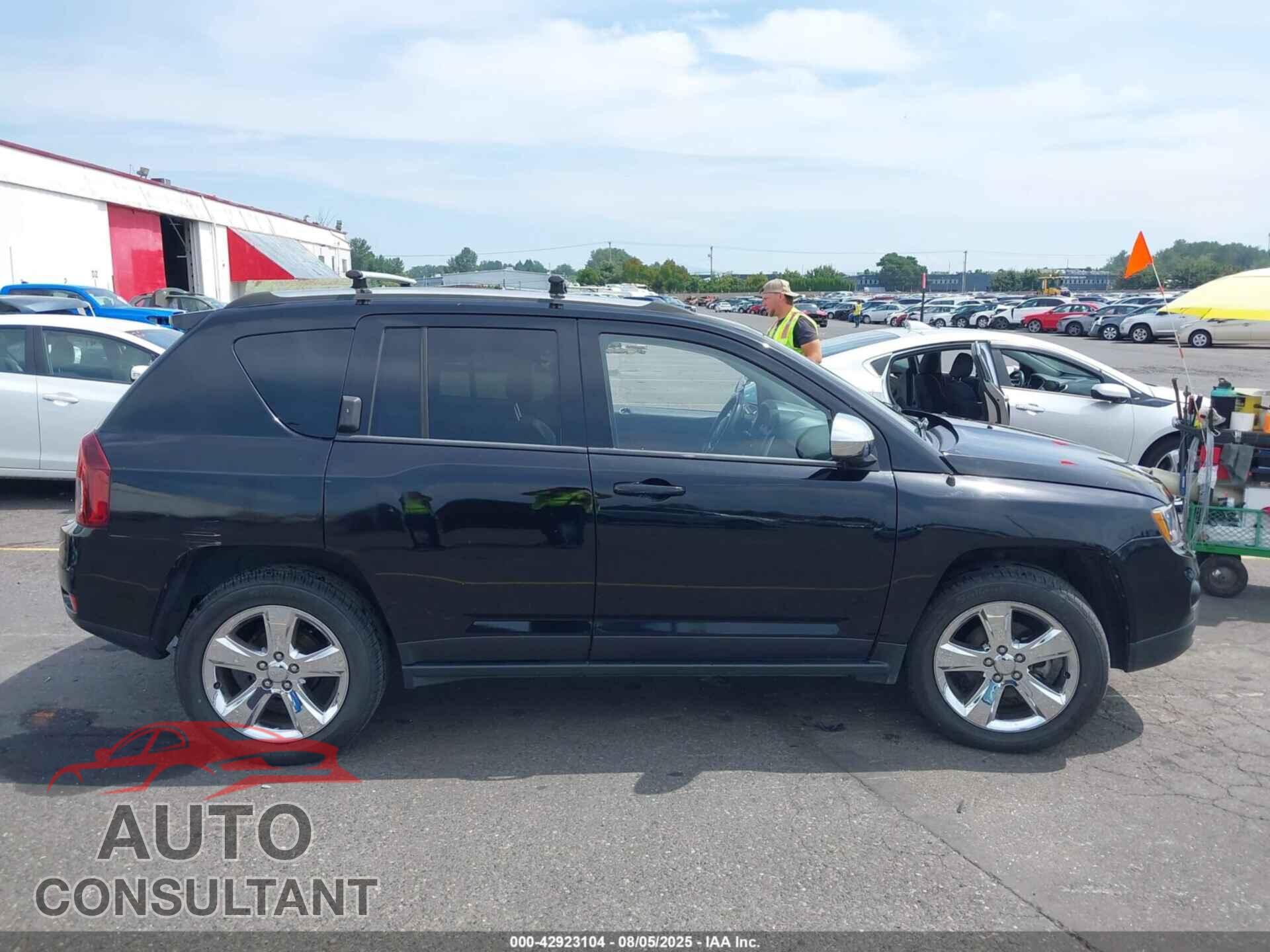 JEEP COMPASS 2014 - 1C4NJDCB3ED705057