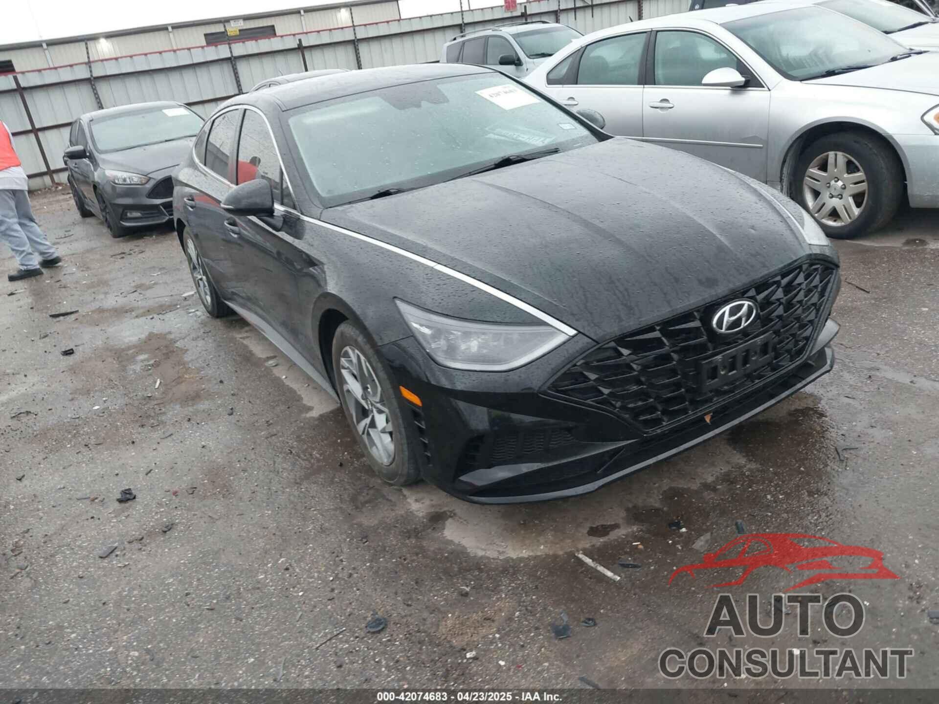 HYUNDAI SONATA 2023 - KMHL64JA9PA318242