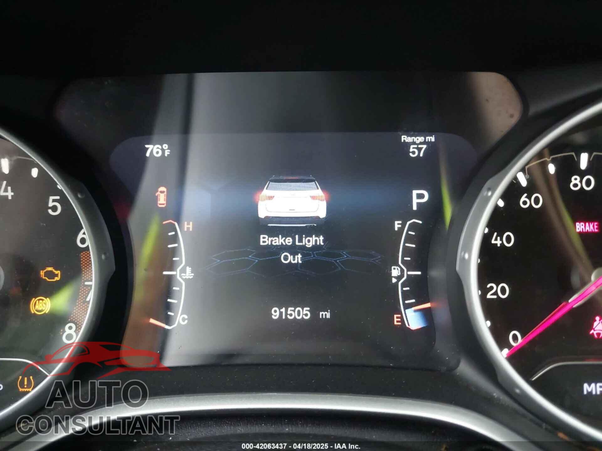 JEEP COMPASS 2018 - 3C4NJCBB7JT285996