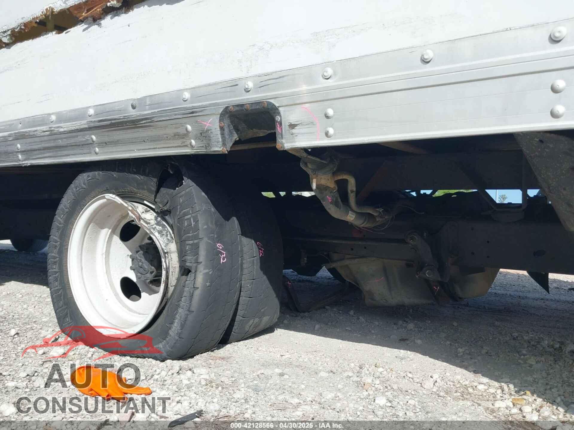 FORD E-350 CUTAWAY 2017 - 1FDWE3F68HDC43516
