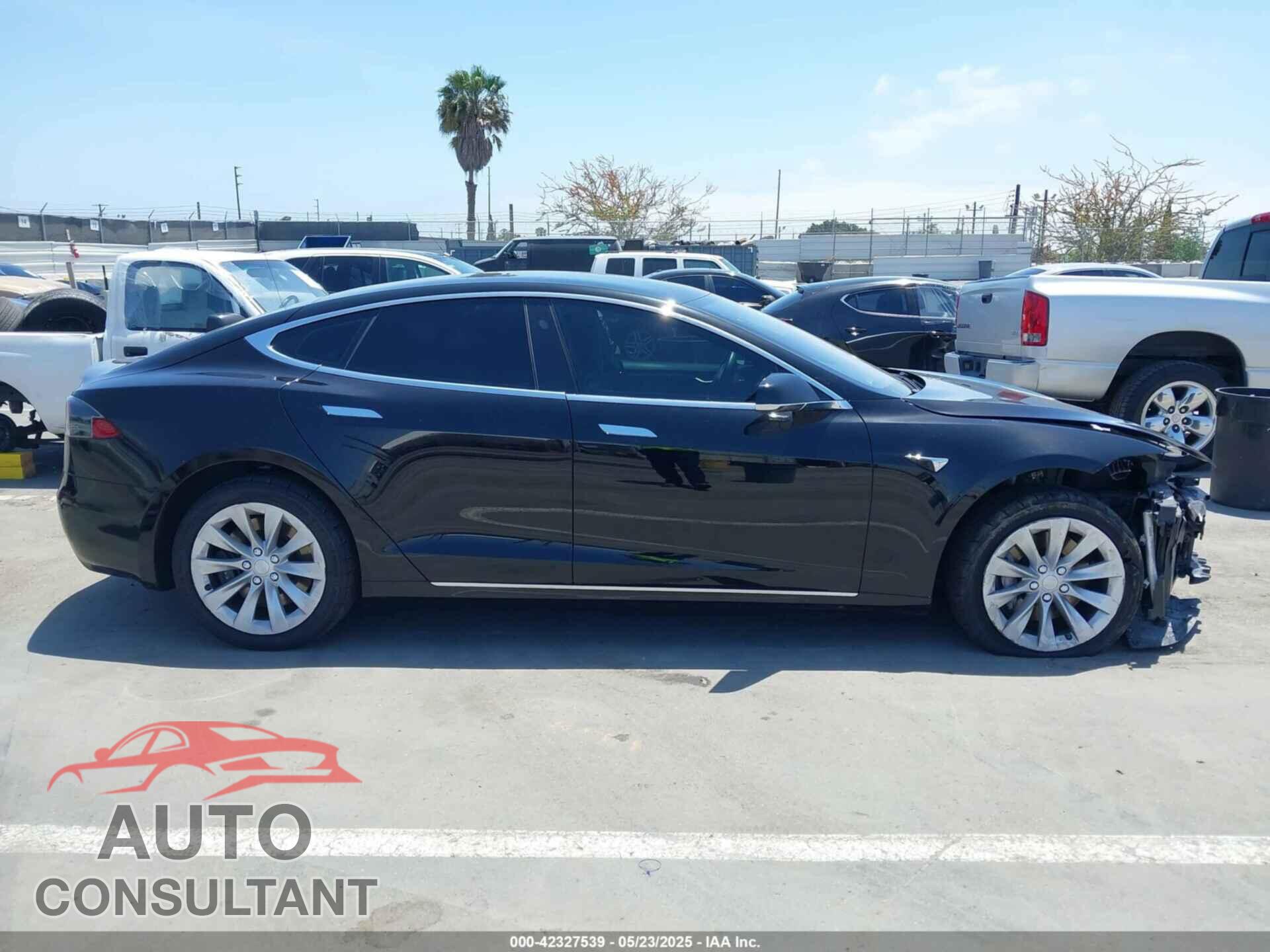 TESLA MODEL S 2017 - 5YJSA1E17HF232699