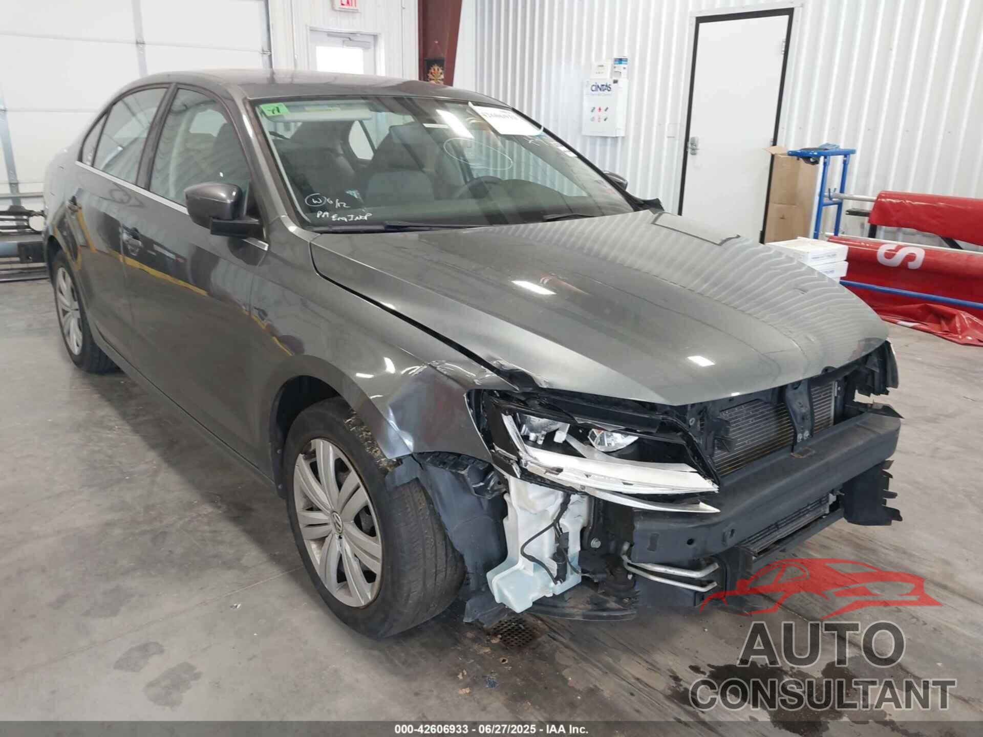 VOLKSWAGEN JETTA 2017 - 3VW2B7AJ4HM357707
