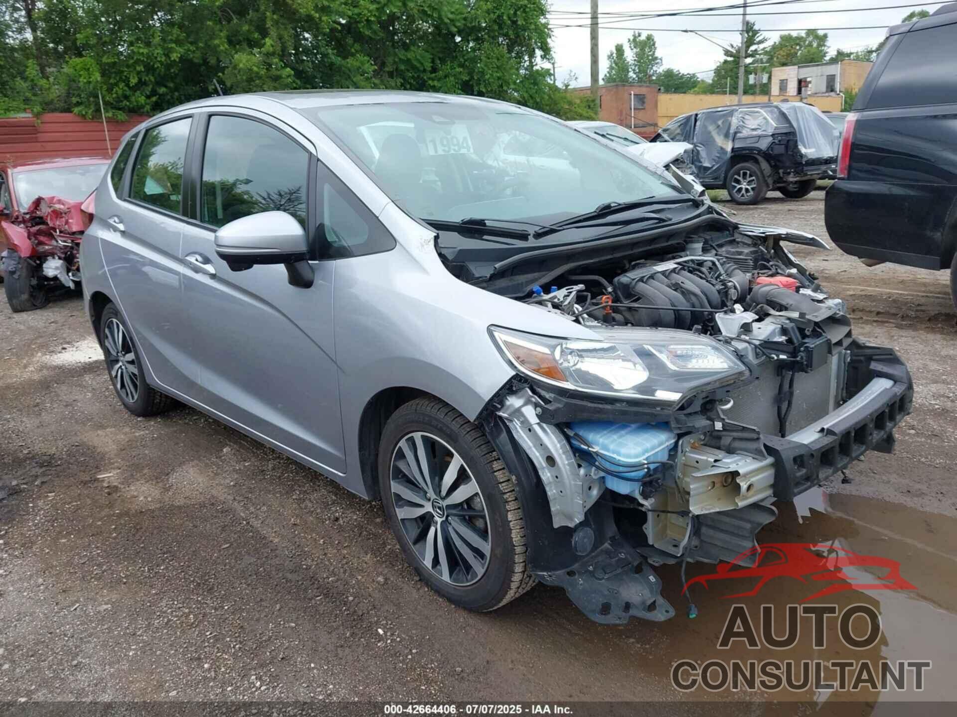 HONDA FIT 2018 - 3HGGK5H89JM733275