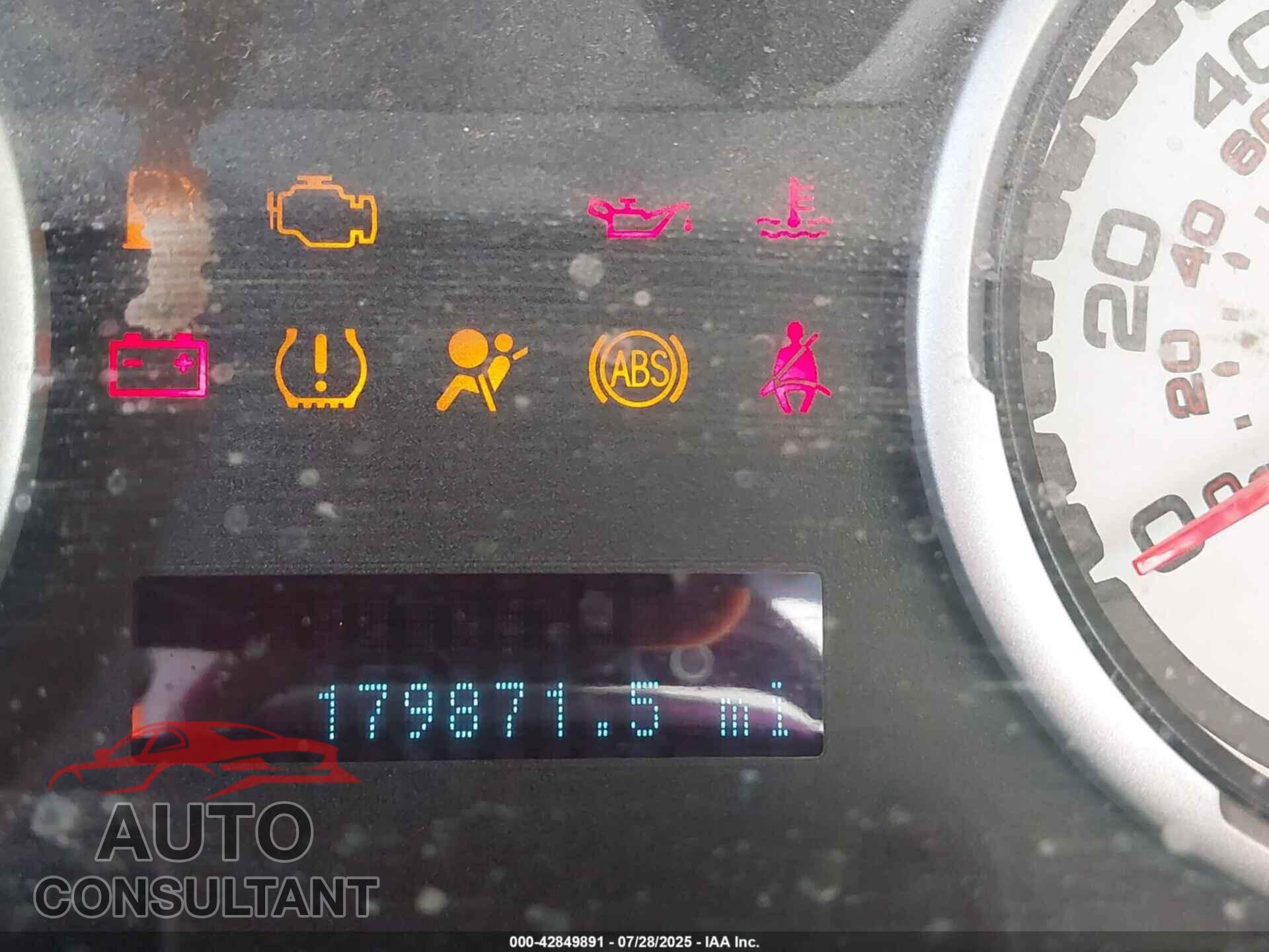 FORD FOCUS 2011 - 1FAHP3HN0BW148235