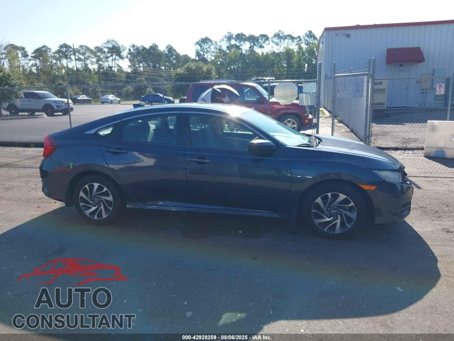 HONDA CIVIC 2017 - 19XFC2F75HE006154