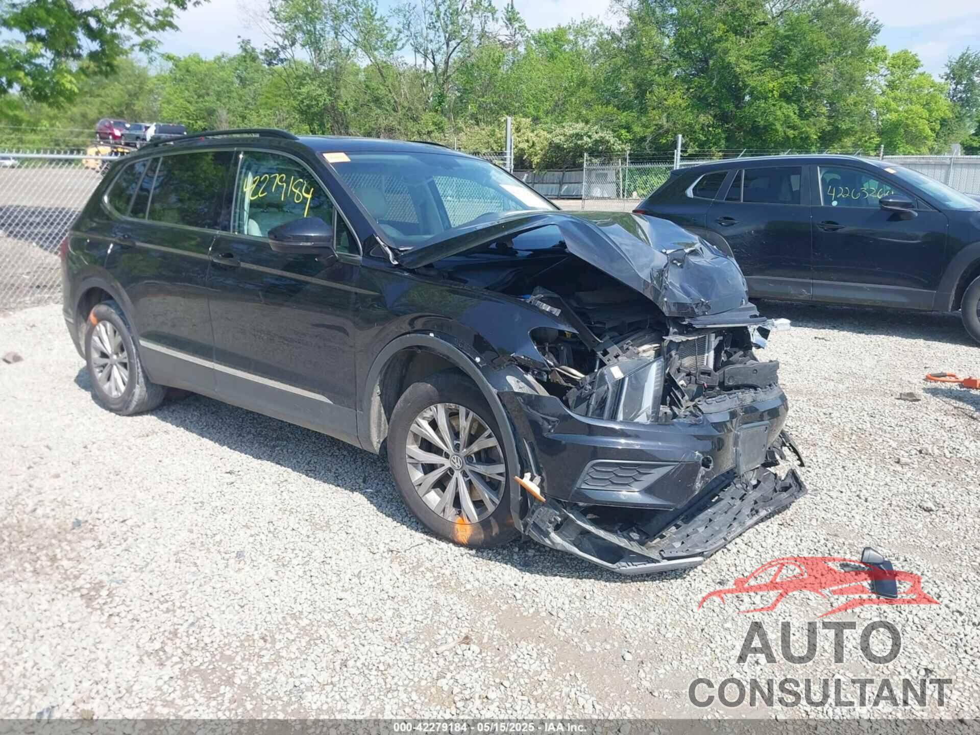 VOLKSWAGEN TIGUAN 2018 - 3VV3B7AX4JM073500