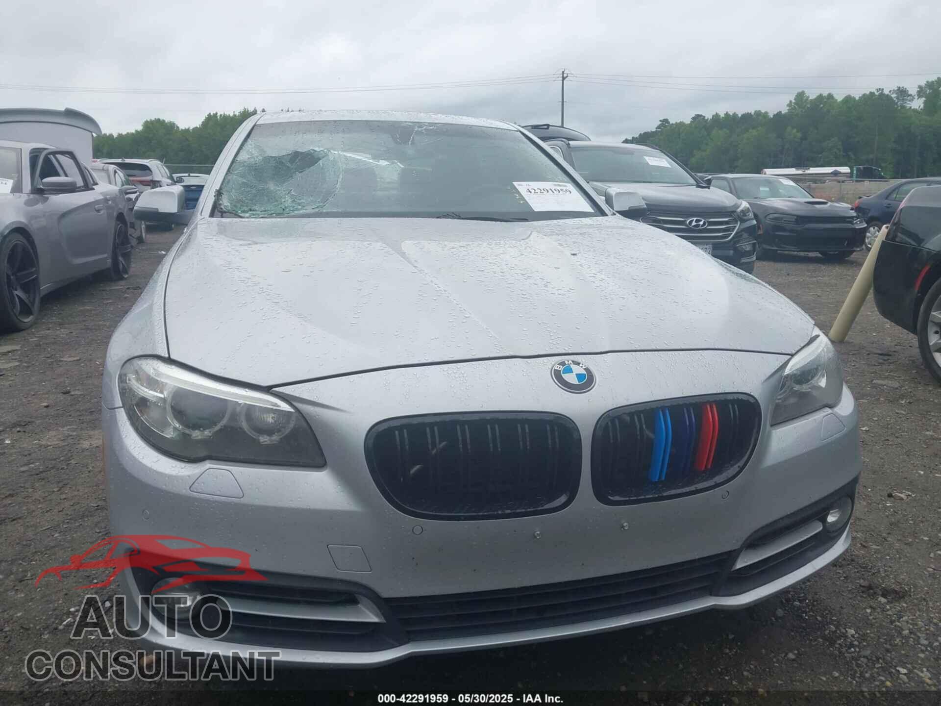 BMW 528I 2015 - WBA5A5C50FD520155