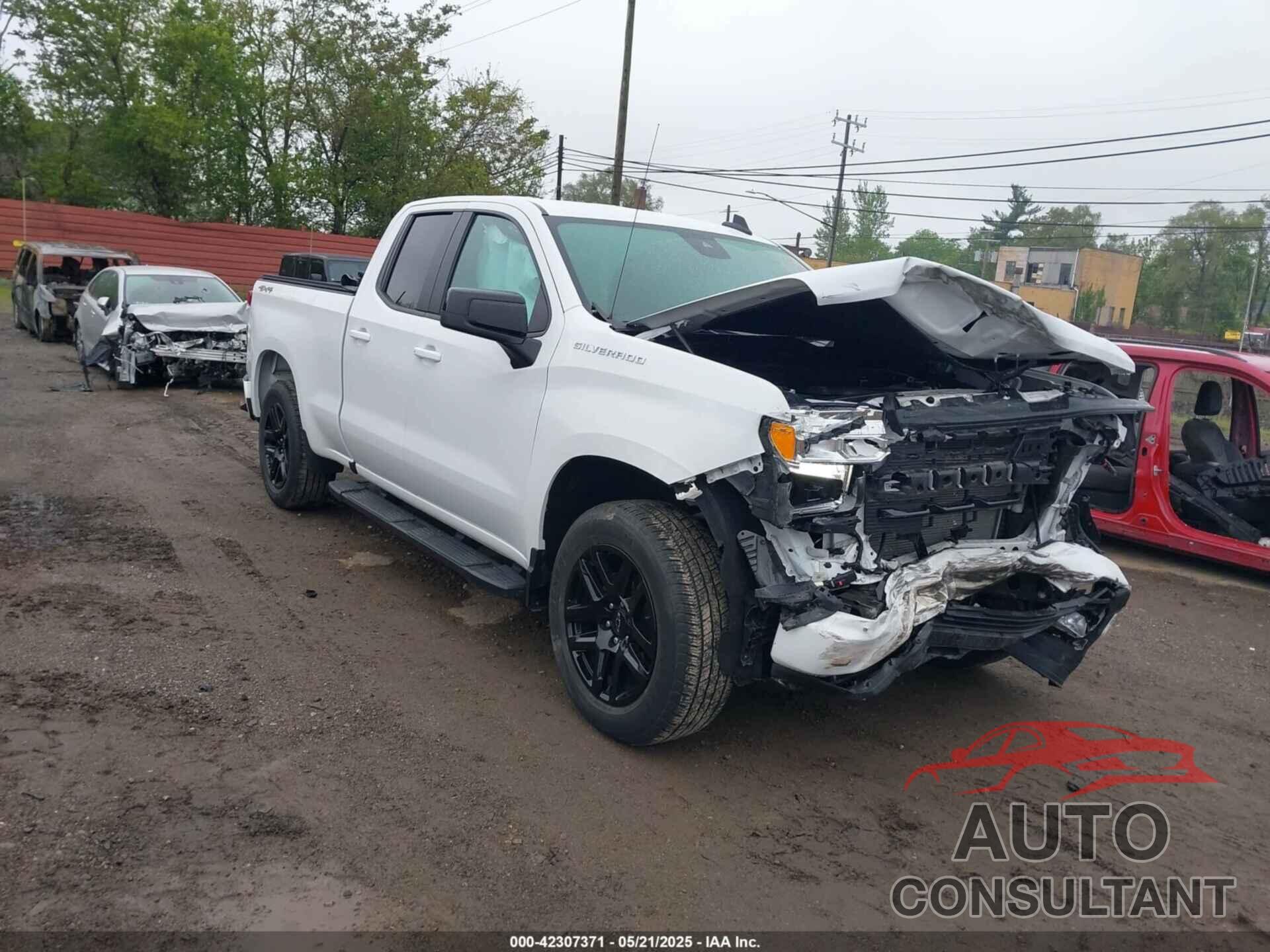CHEVROLET SILVERADO 1500 2022 - 1GCRDEED5NZ554707