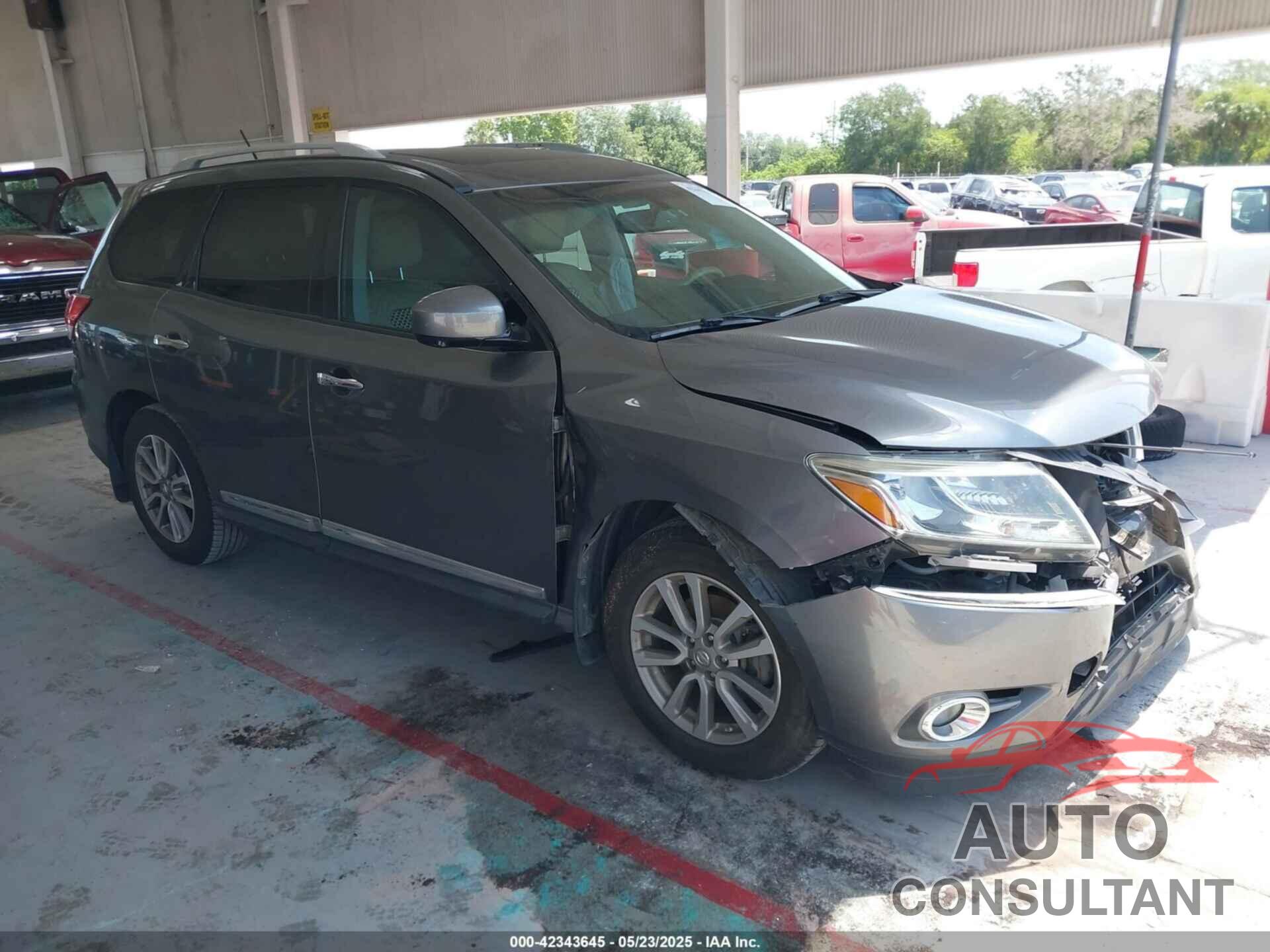 NISSAN PATHFINDER 2015 - 5N1AR2MN1FC701676