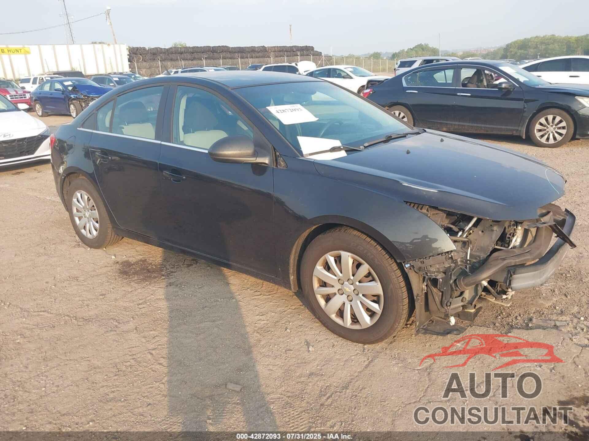 CHEVROLET CRUZE 2011 - 1G1PC5SH6B7137985
