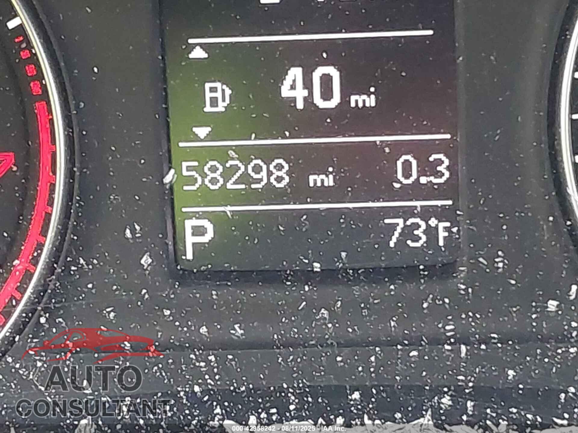 AUDI Q3 2018 - WA1ECCFS9JR022903