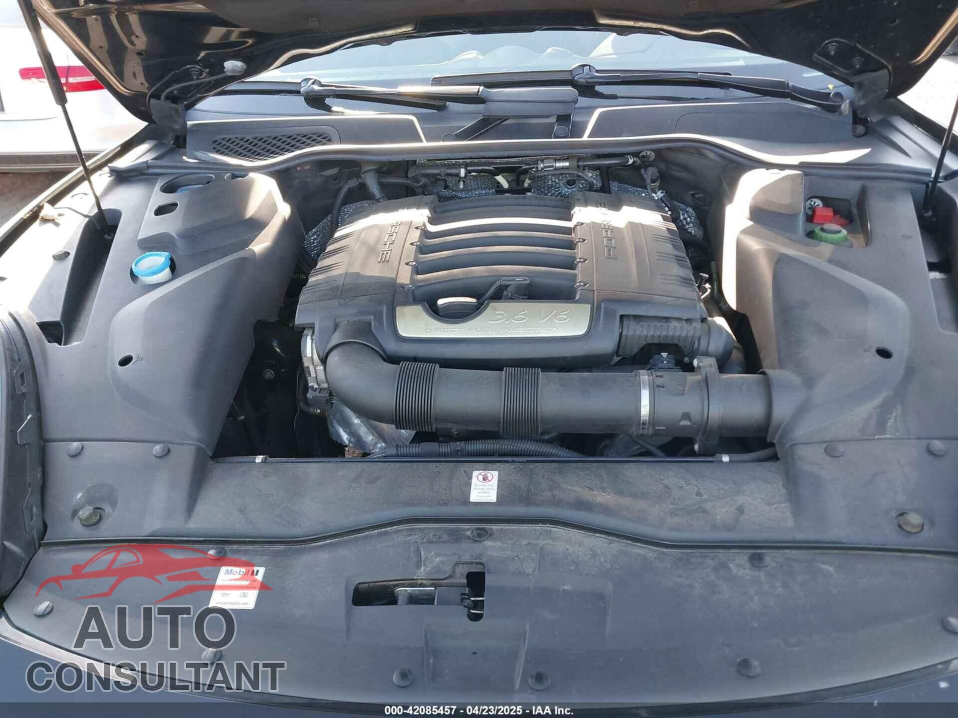 PORSCHE CAYENNE 2017 - WP1AA2A28HKA86850