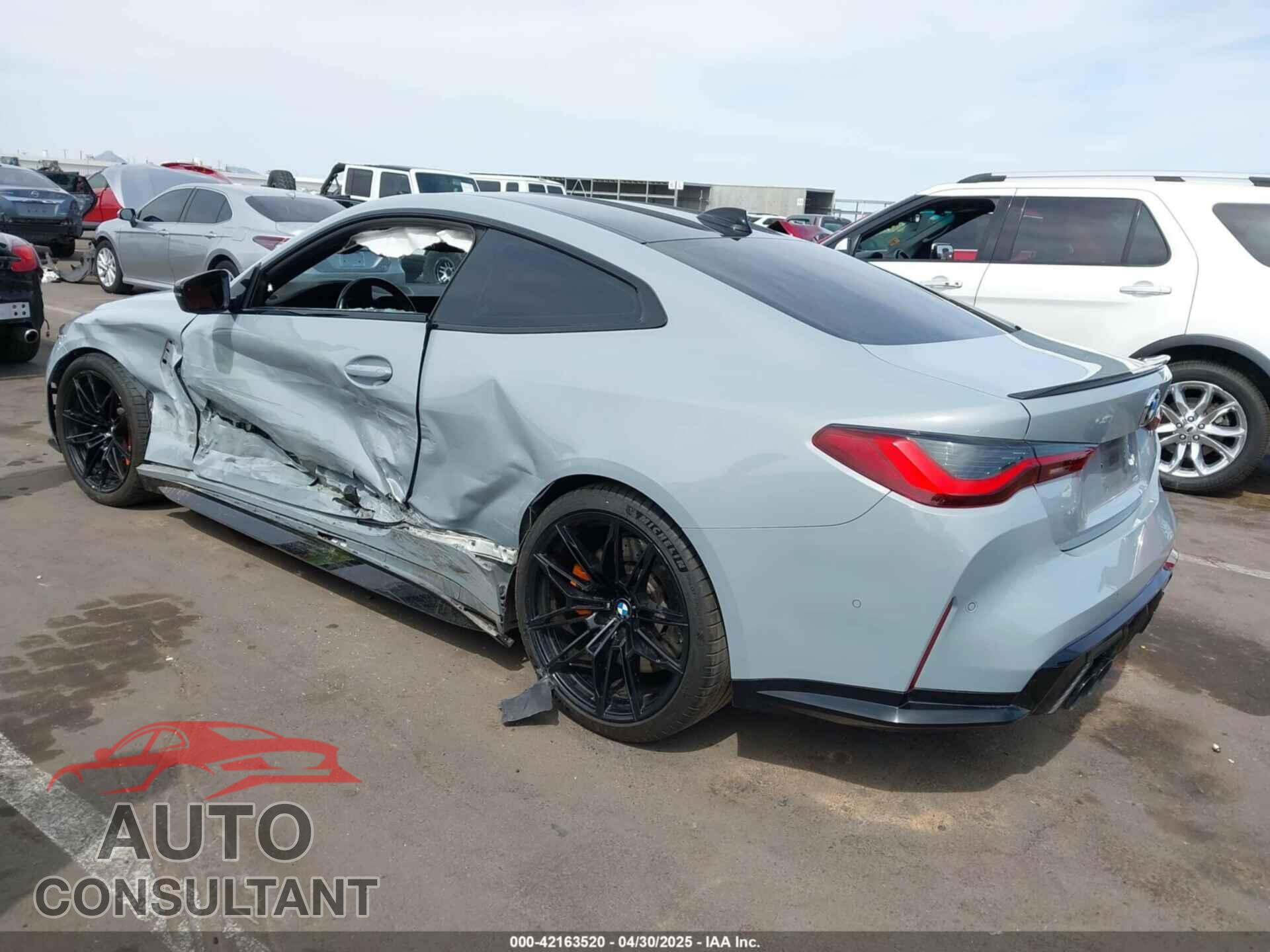 BMW M4 2021 - WBS33AZ03MCH04805