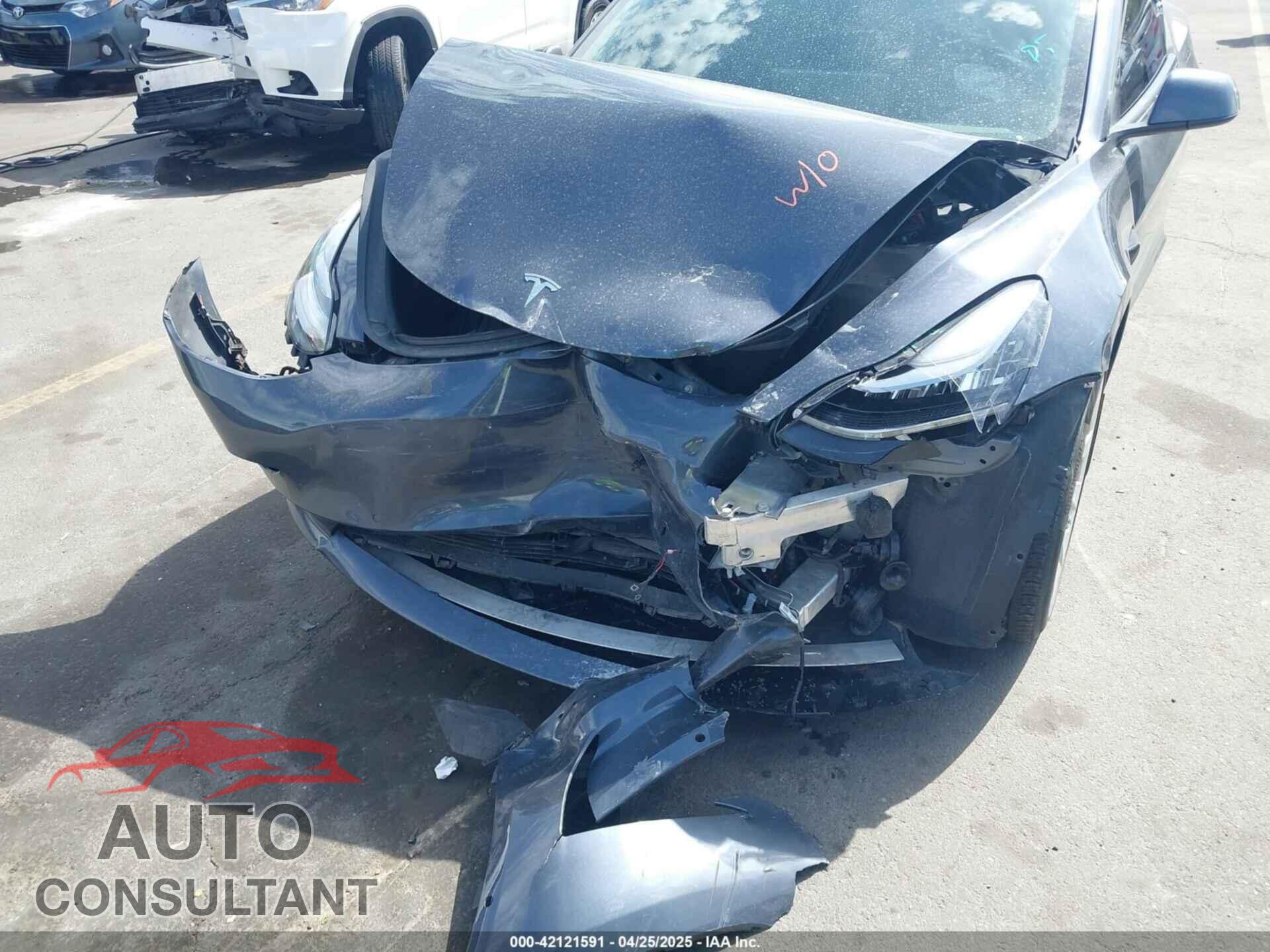 TESLA MODEL 3 2022 - 5YJ3E1EA4NF296848