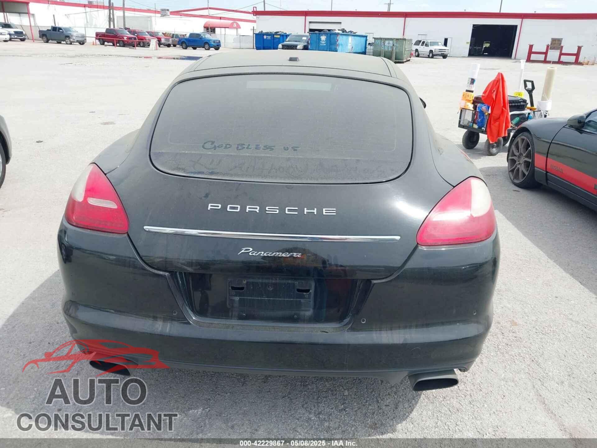 PORSCHE PANAMERA 2011 - WP0AA2A71BL018792