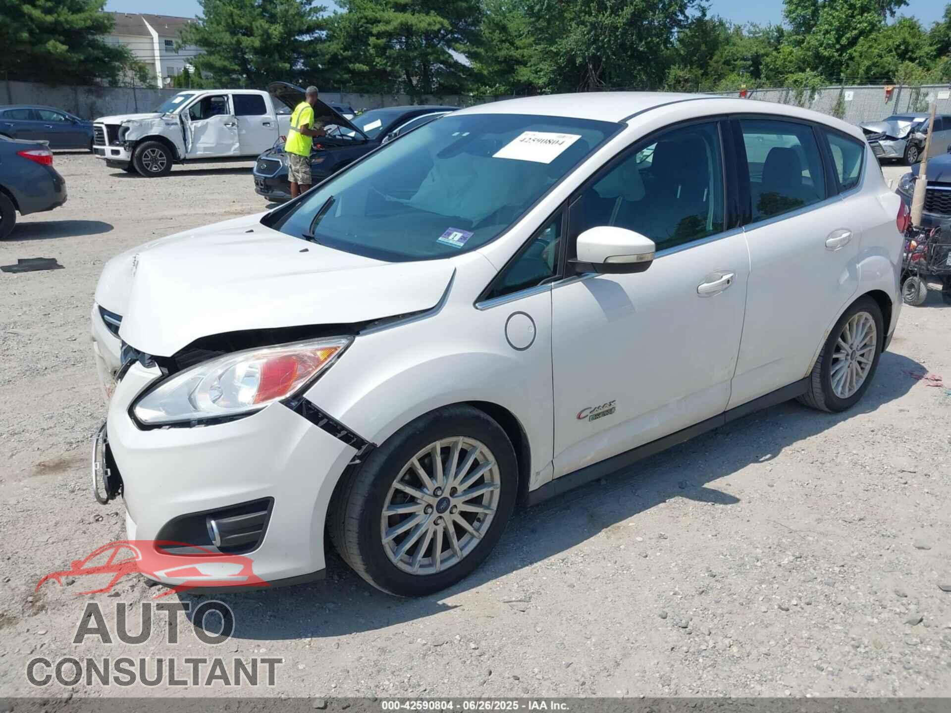 FORD C-MAX ENERGI 2015 - 1FADP5CU2FL103135
