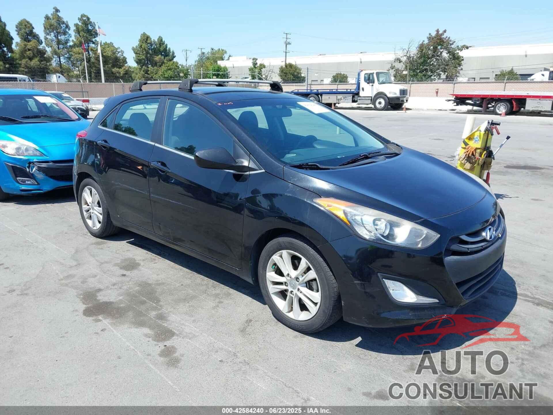 HYUNDAI ELANTRA GT 2014 - KMHD35LH1EU233212