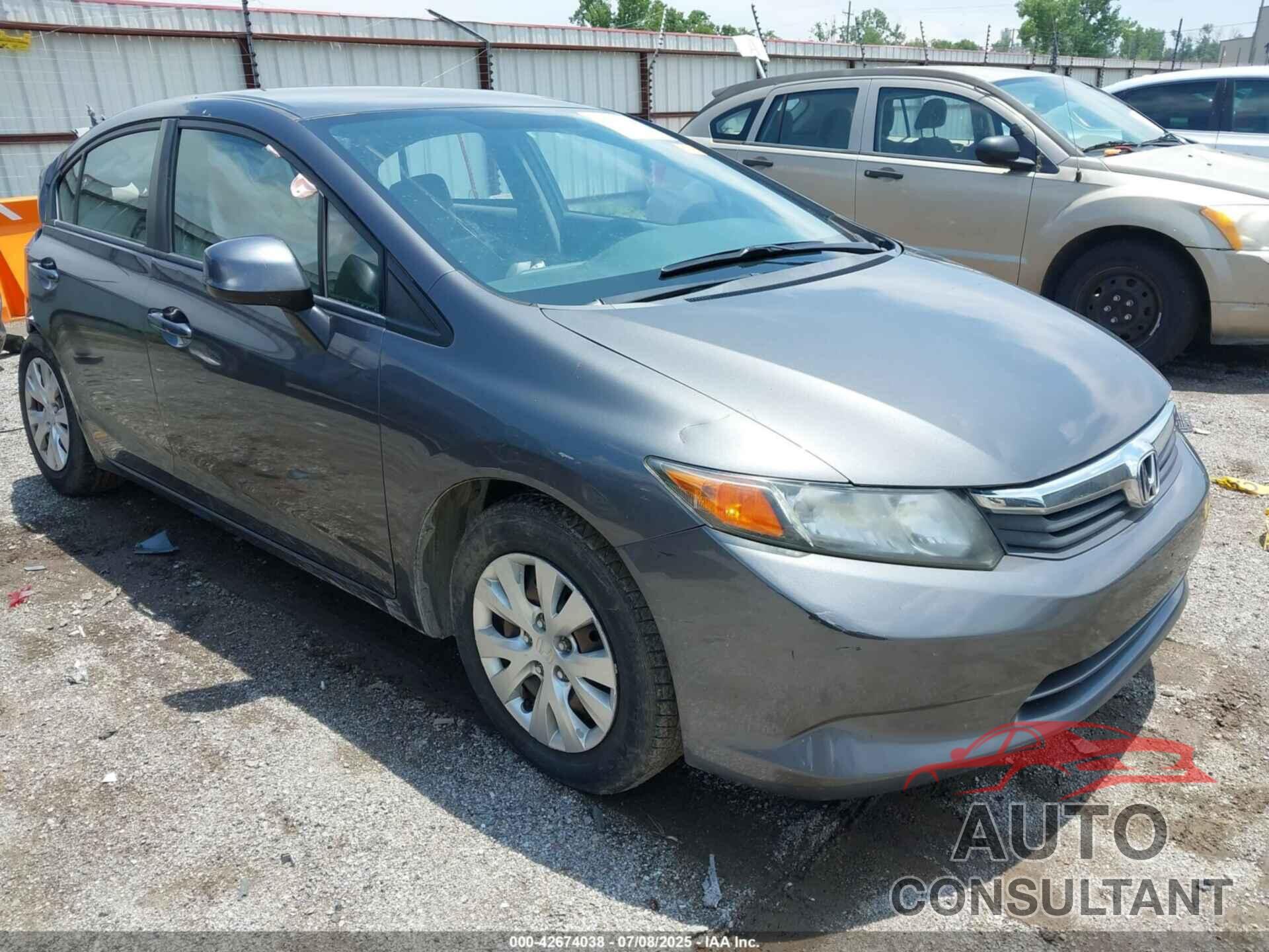 HONDA CIVIC 2012 - 2HGFB2F58CH575600