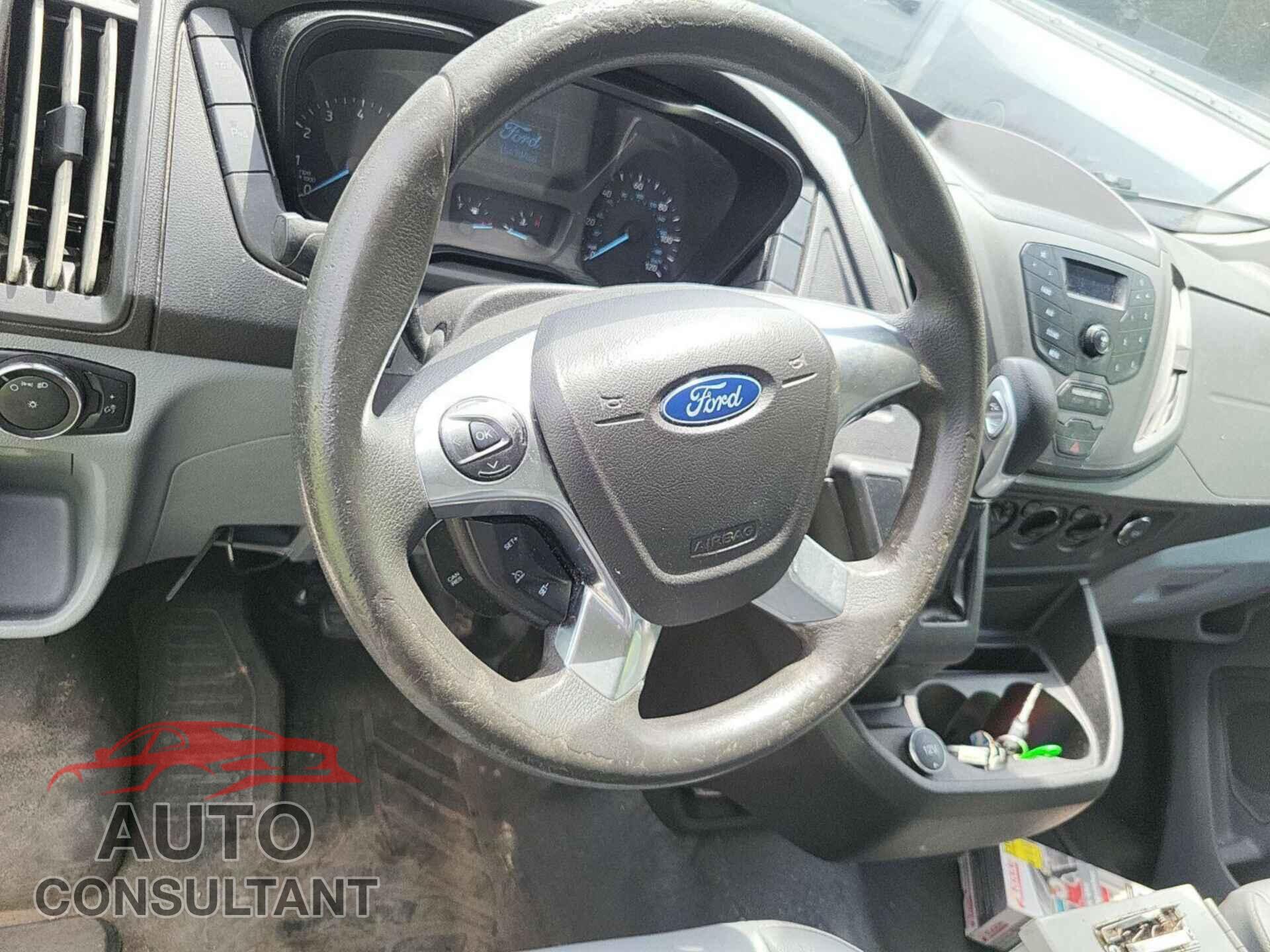 FORD TRANSIT-150 2017 - 1FTYE1YM2HKA82265