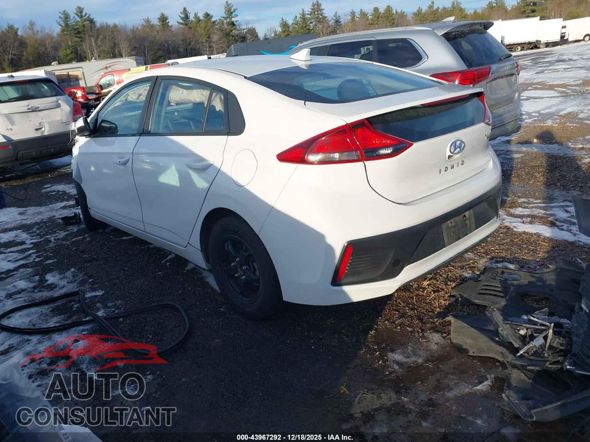 HYUNDAI IONIQ HYBRID 2019 - KMHC65LC9KU164658