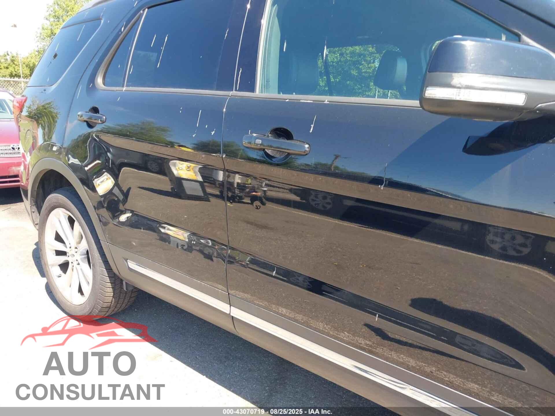 FORD EXPLORER 2018 - 1FM5K8D82JGB50355
