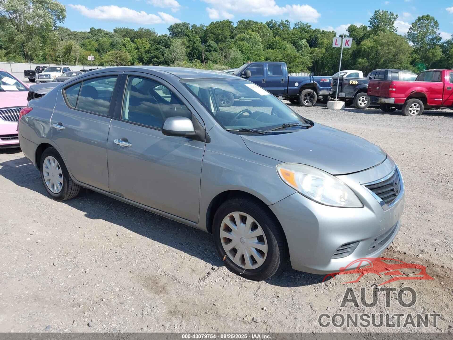 NISSAN VERSA 2013 - 3N1CN7AP5DL841942