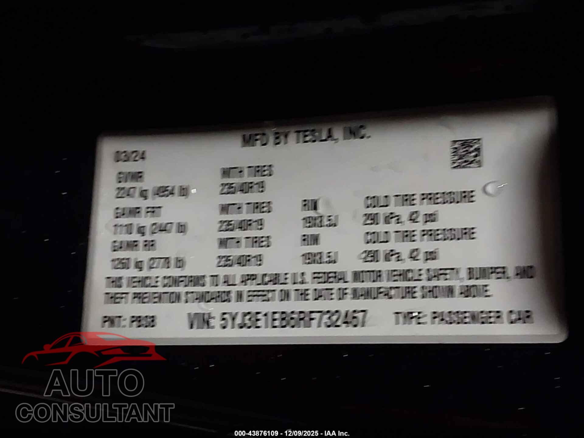 TESLA MODEL 3 2024 - 5YJ3E1EB6RF732467