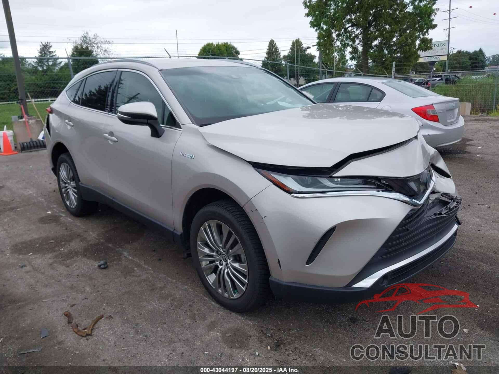 TOYOTA VENZA 2021 - JTEAAAAHXMJ025236