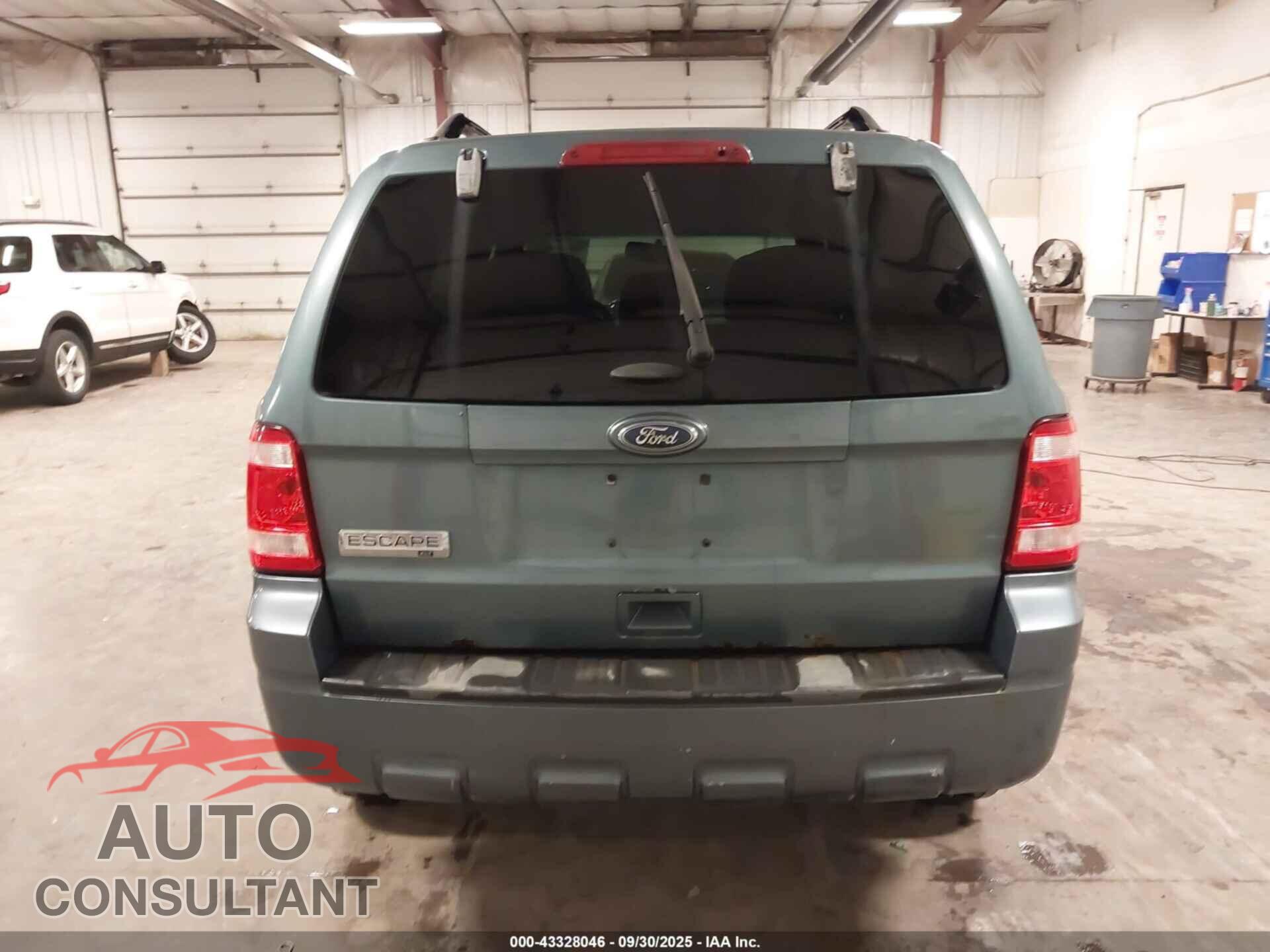 FORD ESCAPE 2011 - 1FMCU0D79BKB72085