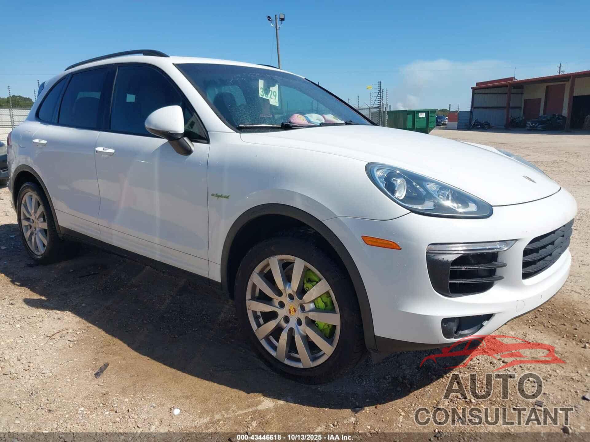 PORSCHE CAYENNE E-HYBRID 2016 - WP1AE2A27GLA61886