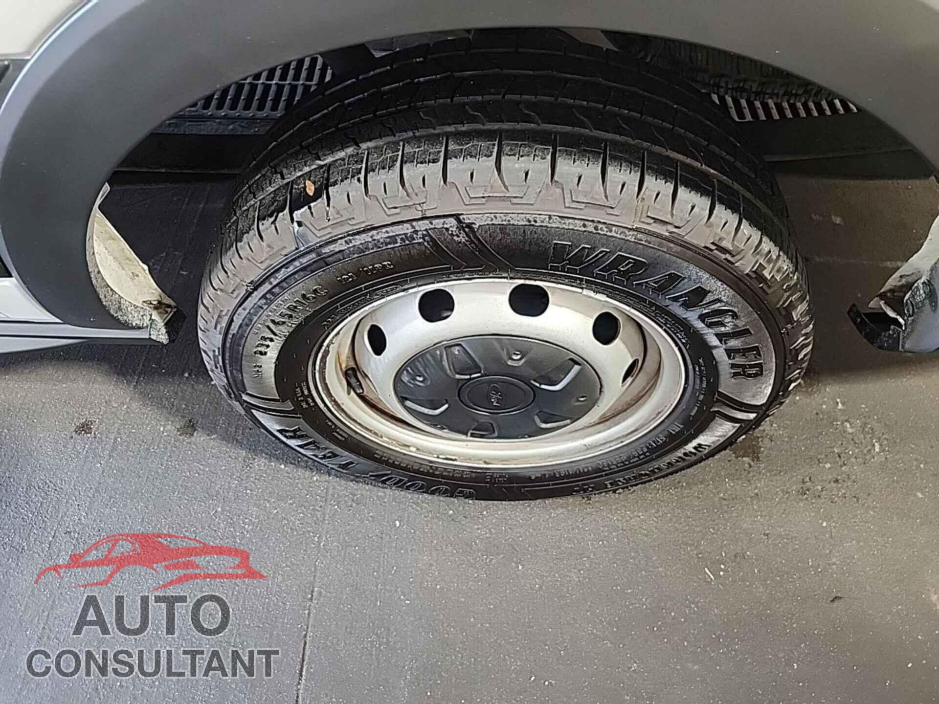 FORD TRANSIT 2019 - 1FTYE1YM5KKA53429