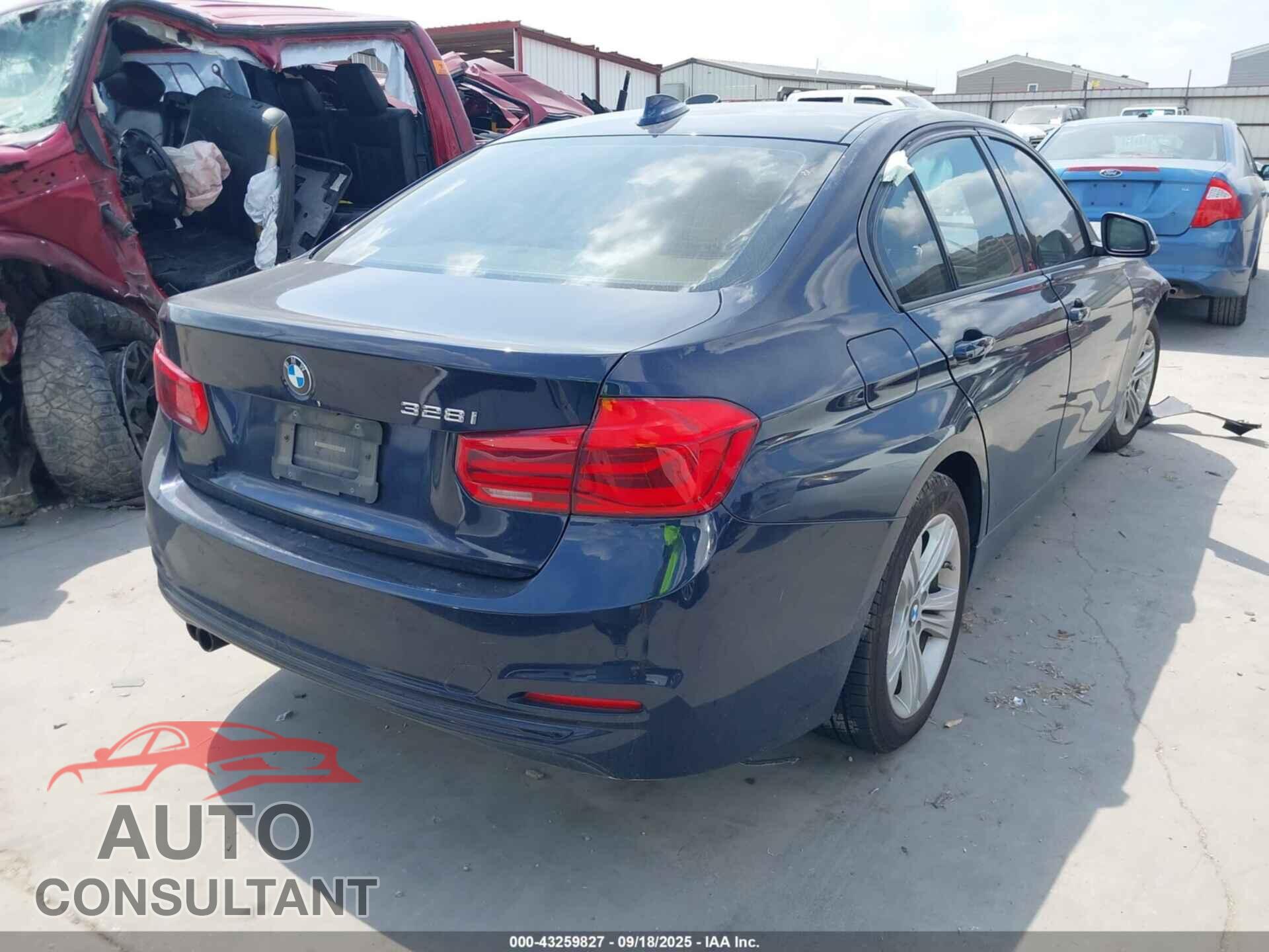 BMW 328I 2016 - WBA8E9G53GNU28357