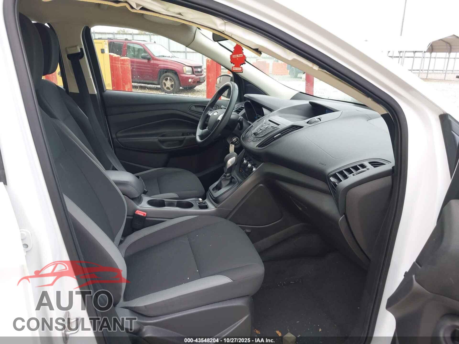 FORD ESCAPE 2015 - 1FMCU0F77FUC56235