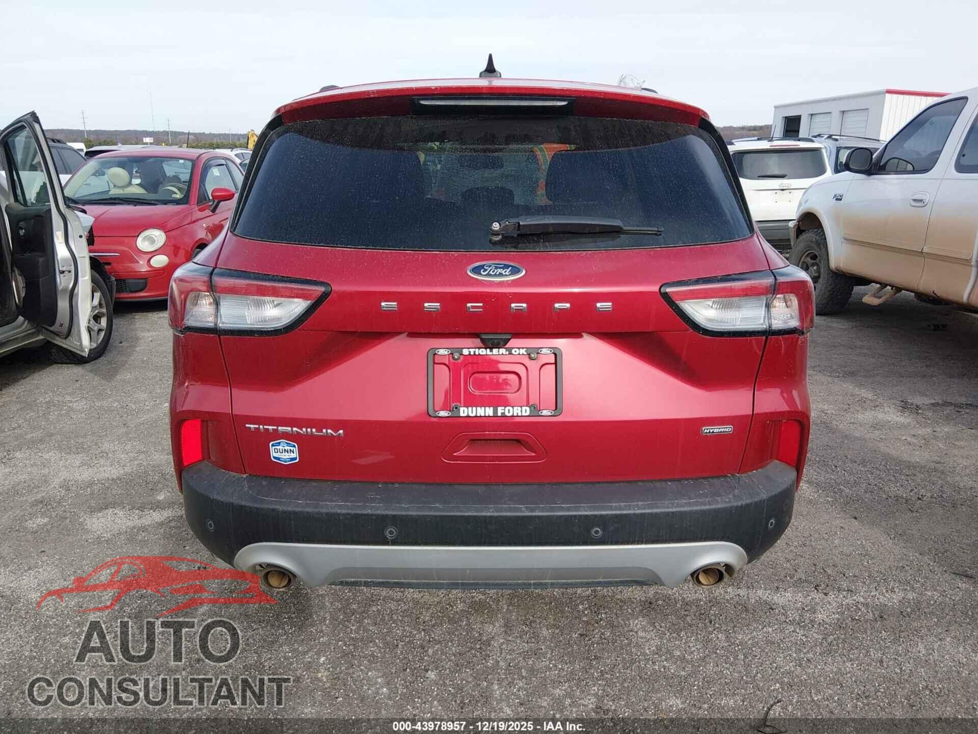 FORD ESCAPE 2020 - 1FMCU0DZ7LUA31006