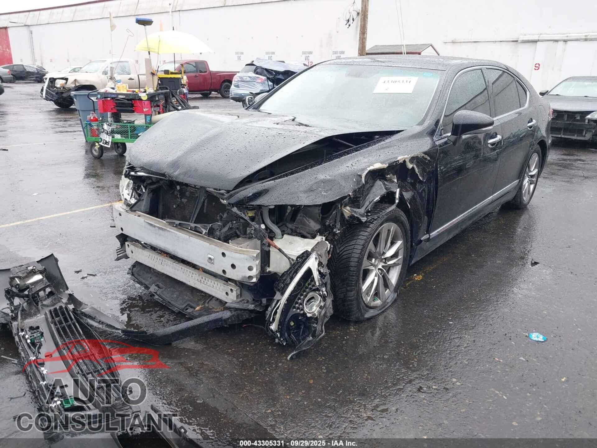 LEXUS LS 460 2013 - JTHCL5EF2D5018392