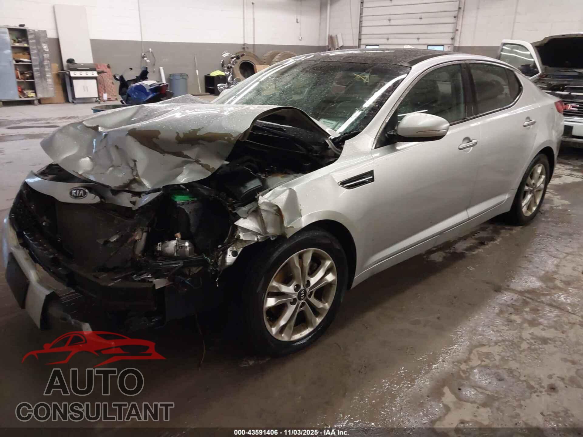 KIA OPTIMA 2011 - KNAGN4A71B5049228
