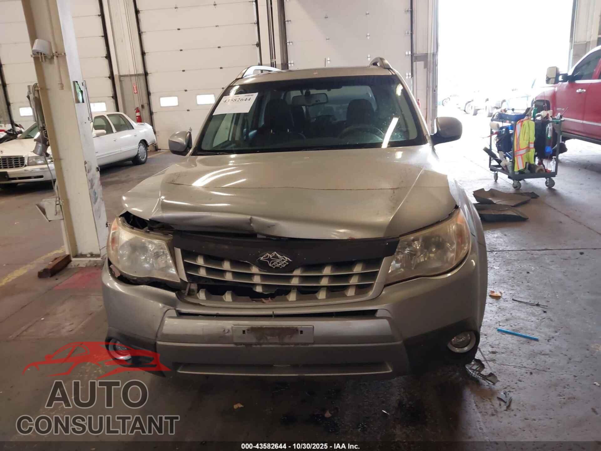 SUBARU FORESTER 2013 - JF2SHADC8DH444604