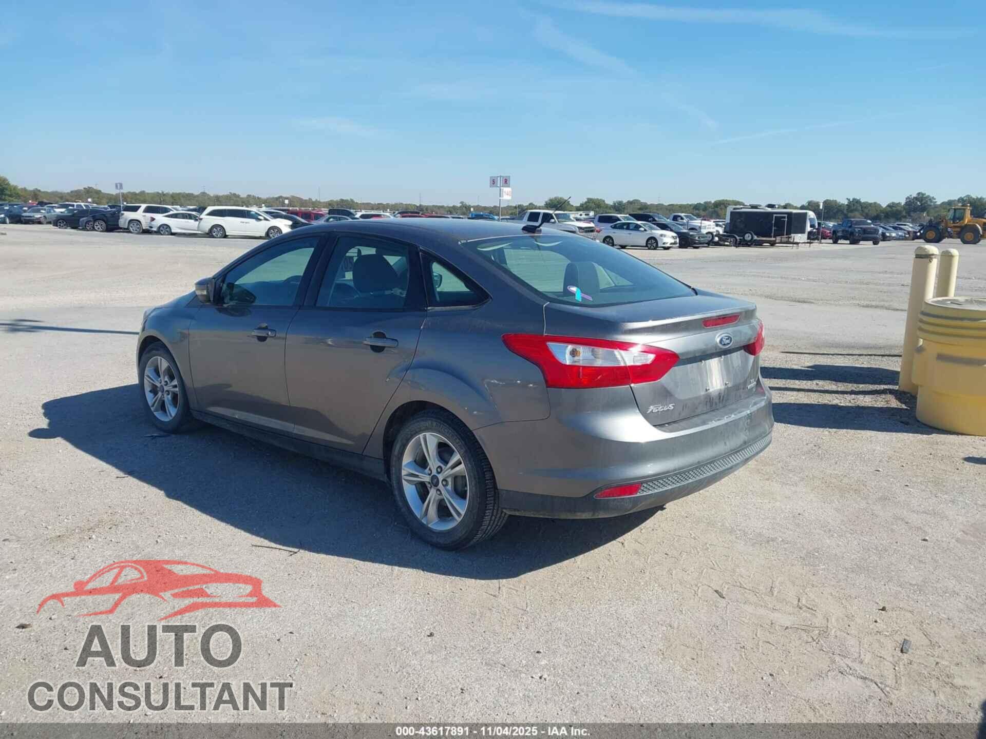 FORD FOCUS 2014 - 1FADP3F27EL278042